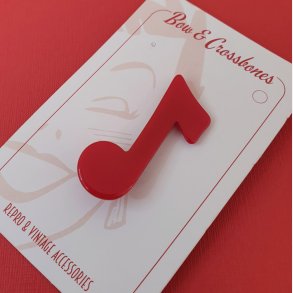 Rd Dolly node broche