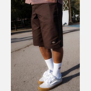 Dickies Multi Pocket loose shorts Dark Brown