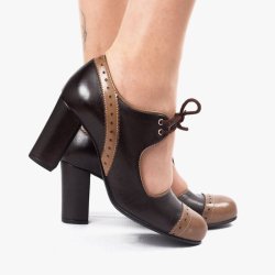 Margot smuk mrk- og lysebrun snresko